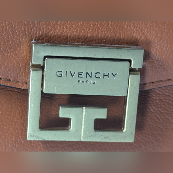 Givenchy GV3 Nano Mini handbag - Picture 6 of 10